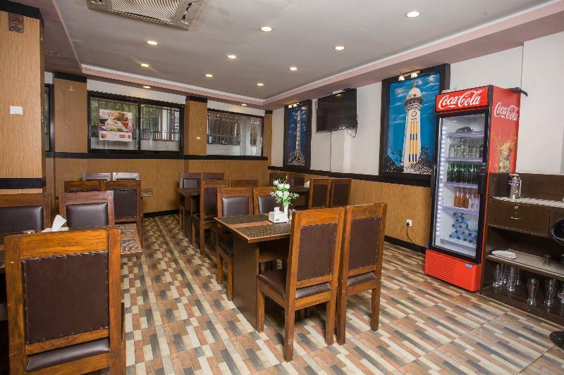 Oyo 11474 Gangaur Regency Boutique Hotel Catmandu Exterior foto